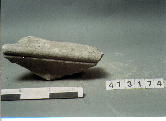 ELEMENTO ARCHITETTONICO (SECC. III A.C. / IV D.C)