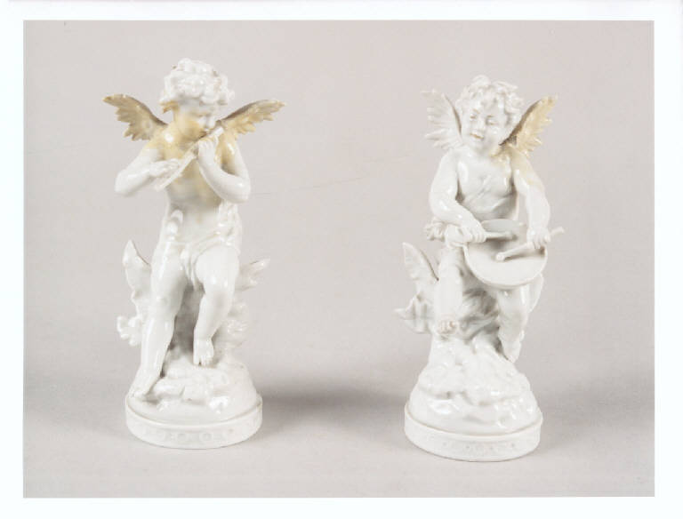 Putti con strumenti musicali (scultura, insieme) - manifattura Doccia (seconda m