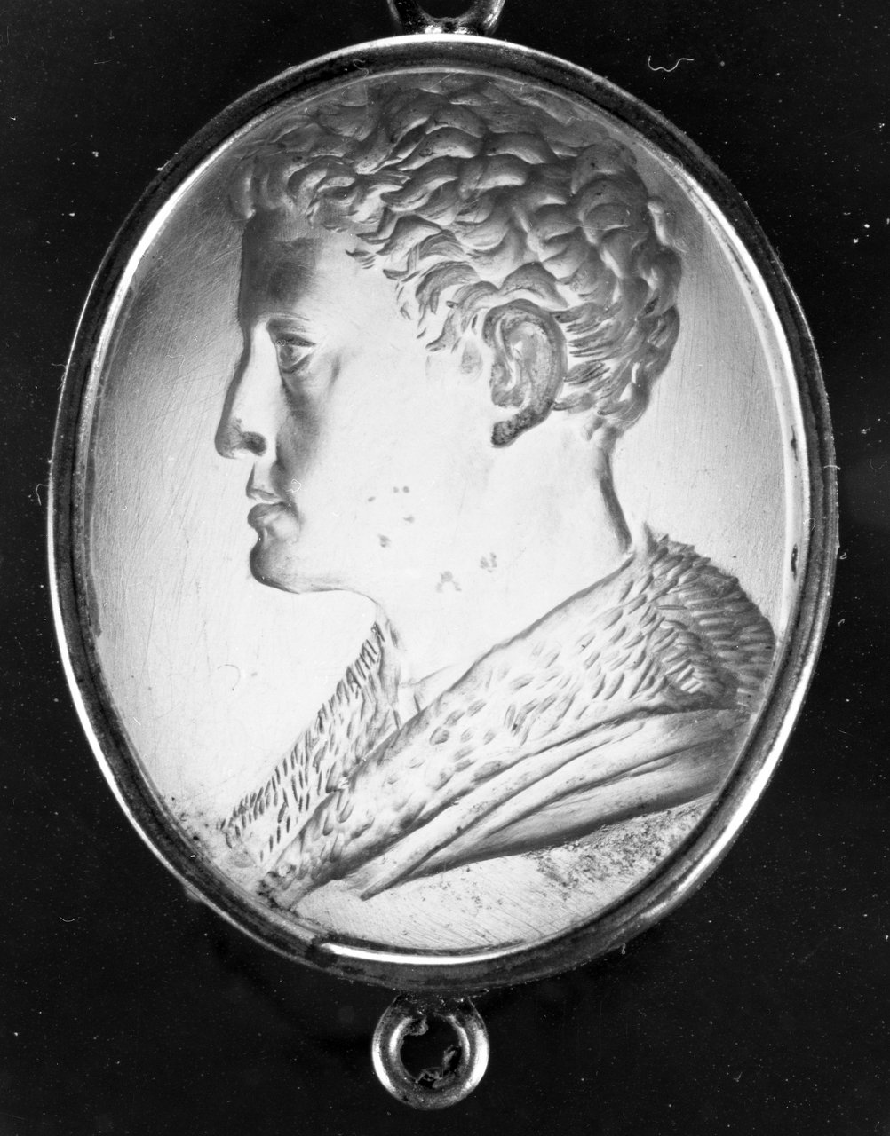 busto di Cosimo I de' Medici (decorazione a intaglio) di Domenico di Polo d