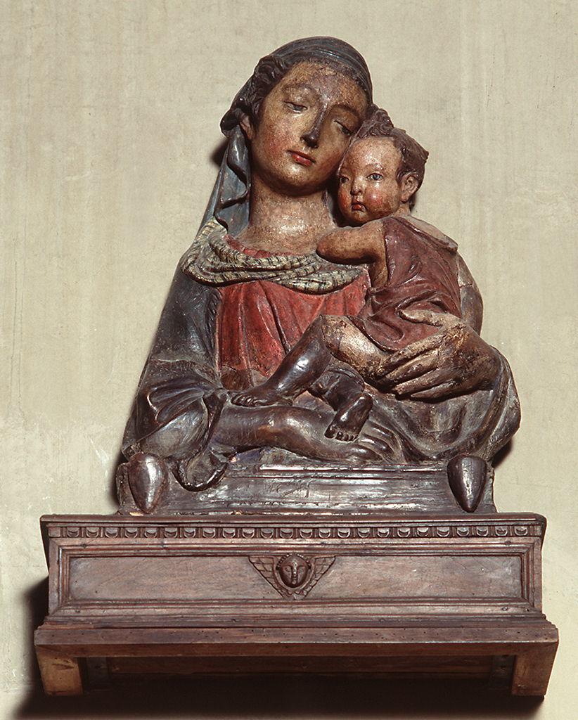 Madonna con Bambino (rilievo) by Brunelleschi Filippo (attribuito) (sec. XV)