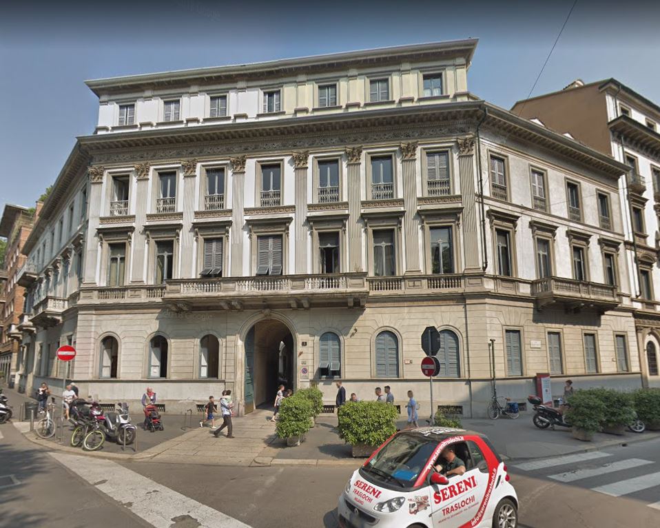 Casa - Milano (MI)  (XIX, seconda metà)