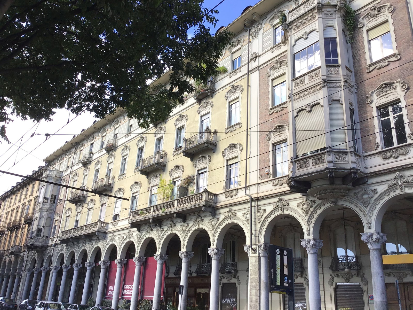 [Casa privata in Via Paolo Sacchi 40, 42] (casa, privata) - Torino (TO)