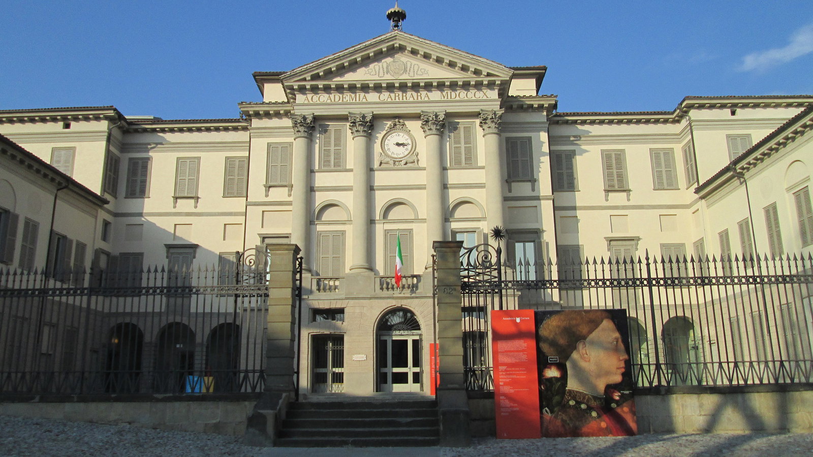 https://www.artaroundyou.it/it/lista-musei/484581-accademia-carrara/