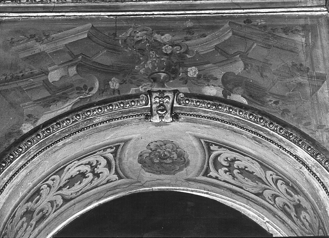 motivi decorativi architettonici con fiori (dipinto, ciclo) - ambito lombardo (f