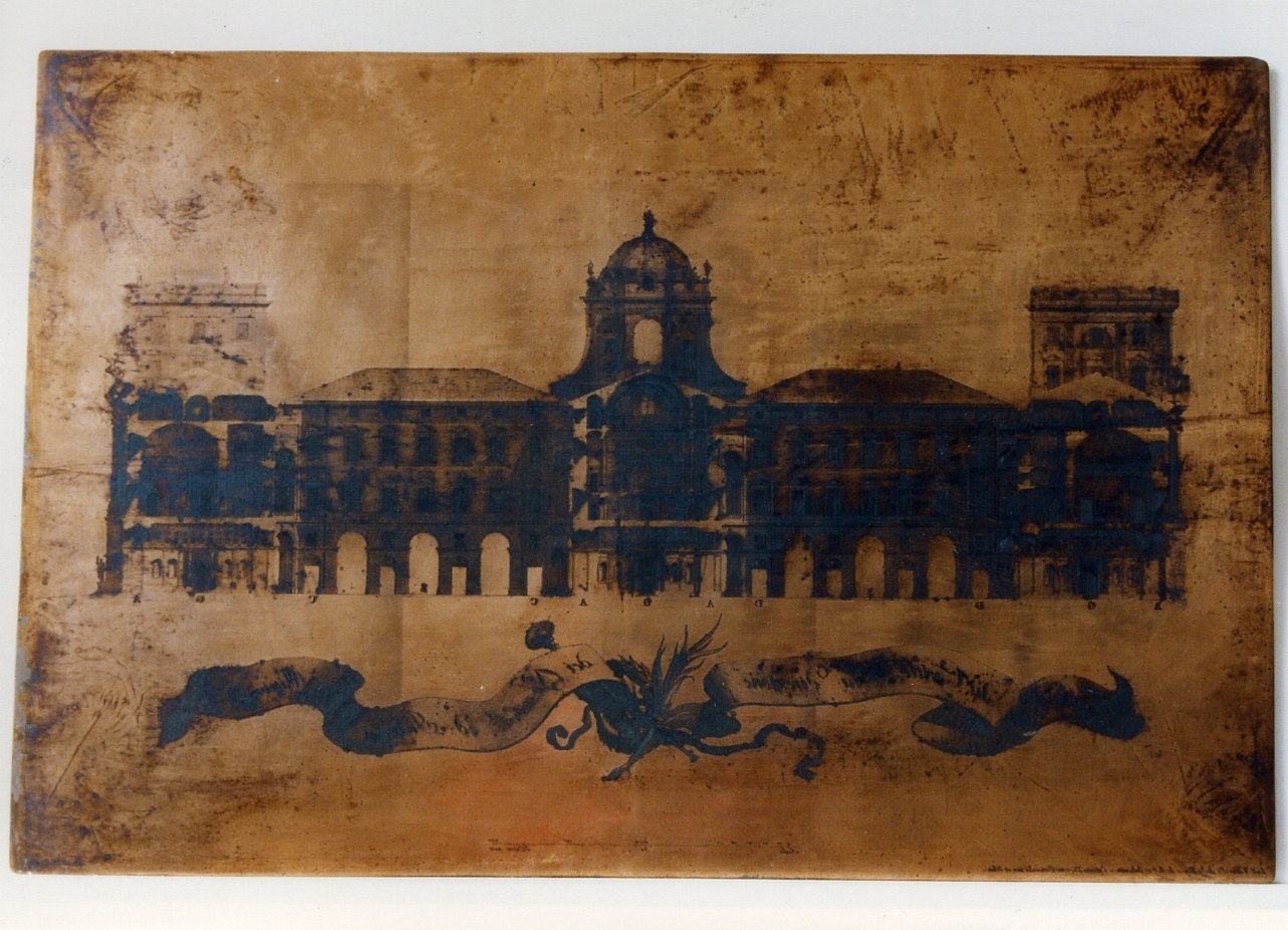 Palazzo Reale di Caserta: sezione dei cortili nella direzione degliingressi mino