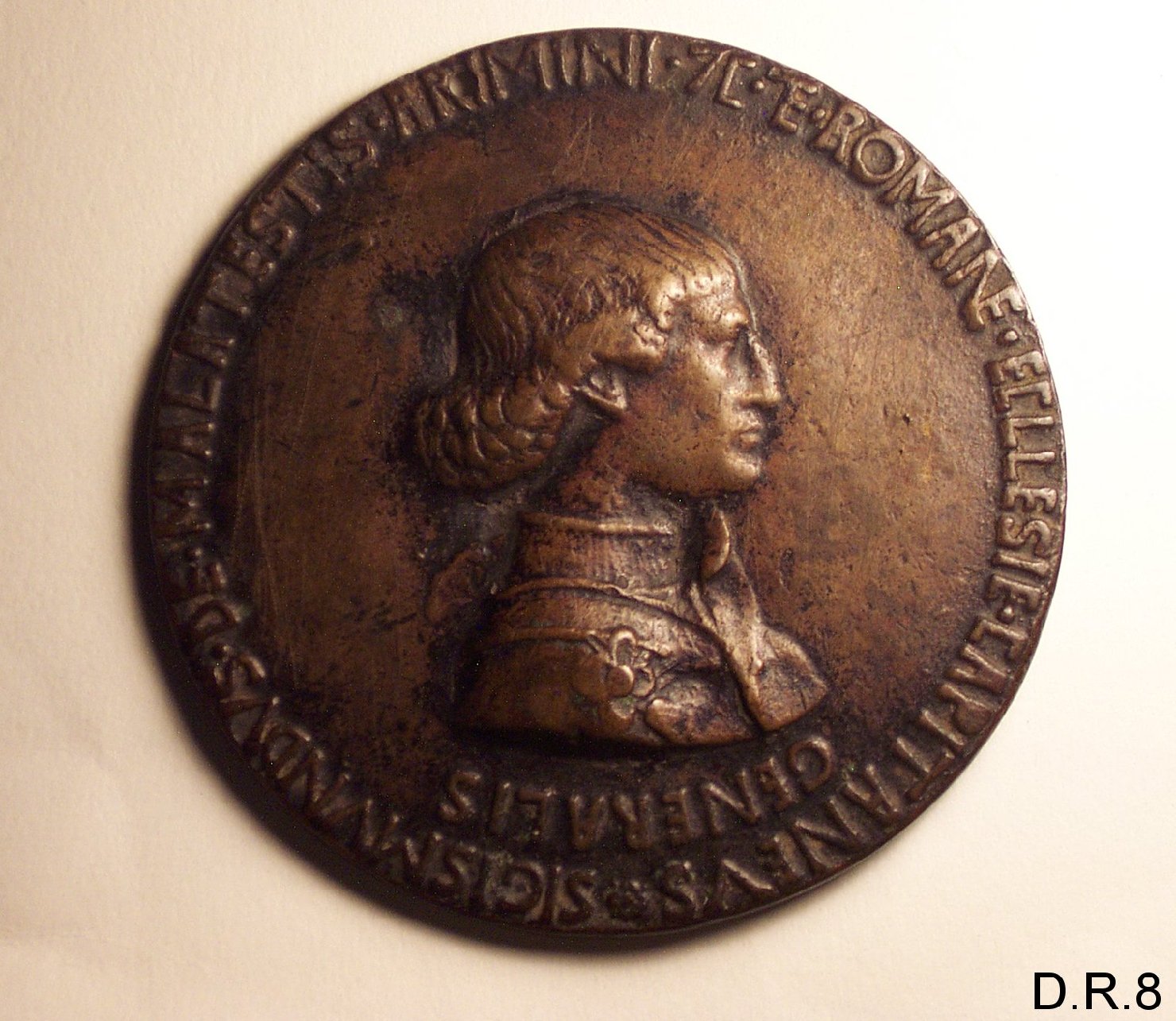 medaglia coniata da Pisanello Antonio di Puccio (sec. XV)