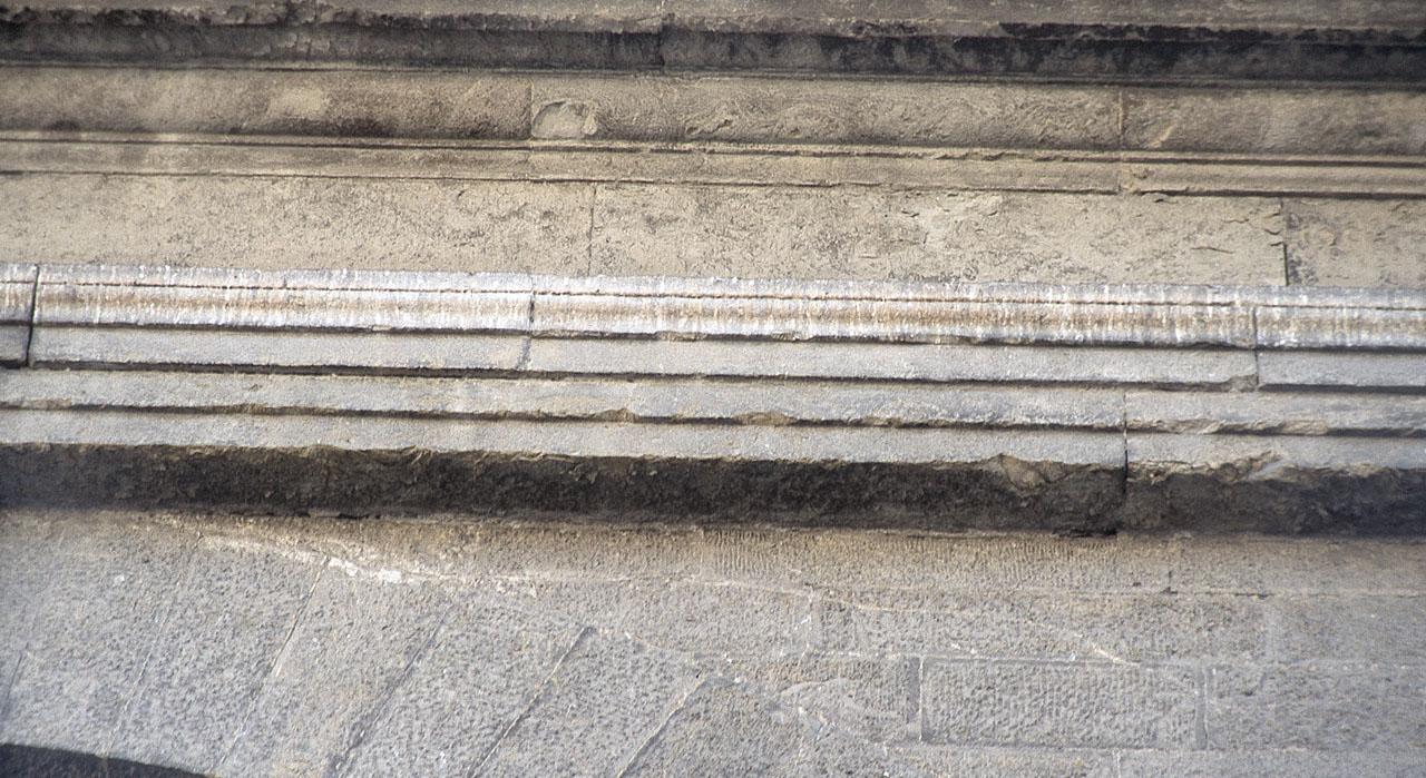 cornice architettonica di Brunelleschi Filippo (primo quarto sec. XVI)