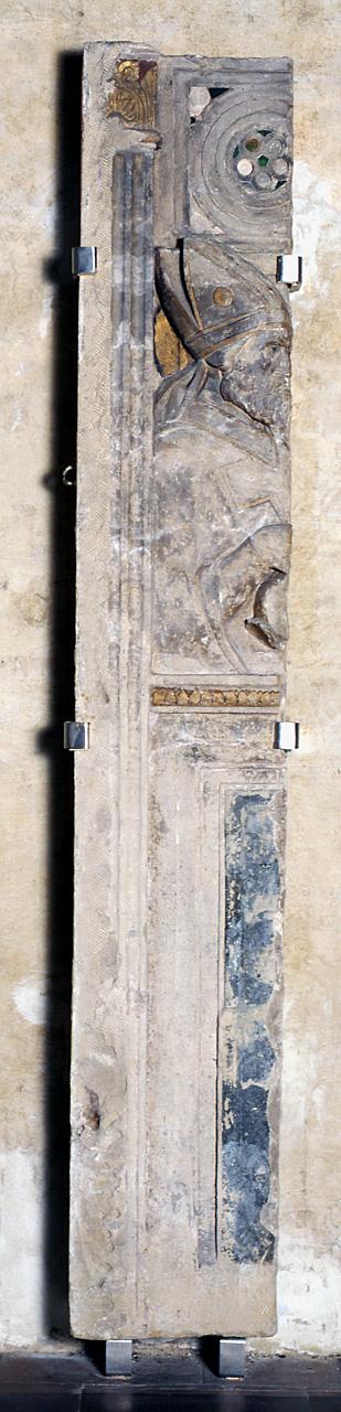Santo vescovo (rilievo, frammento) by Bardi Donato detto Donatello (sec. XV)