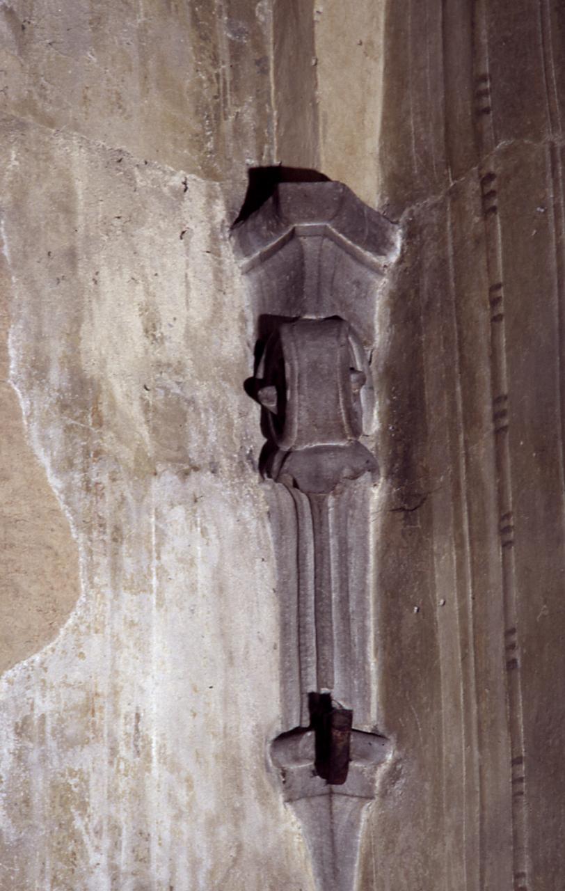 serie di peducci angolari di Michelozzi Michelozzo (sec. XV)