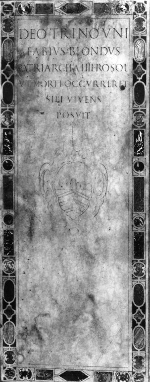 lapide tombale - ambito romano (sec. XVI)