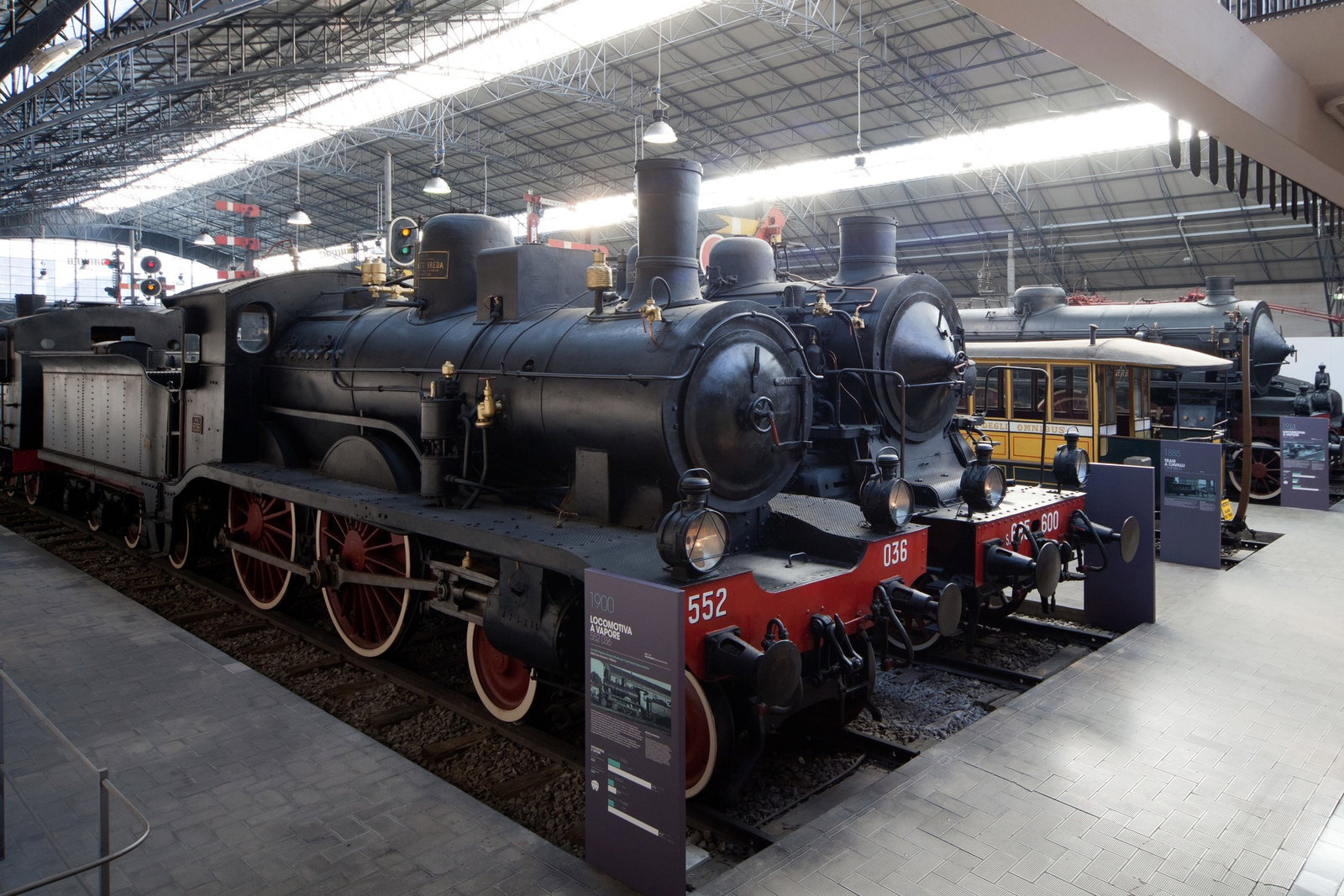 Locomotiva 552 - Museo Nazionale Scienza e Tecnologia Leonardo da Vinci