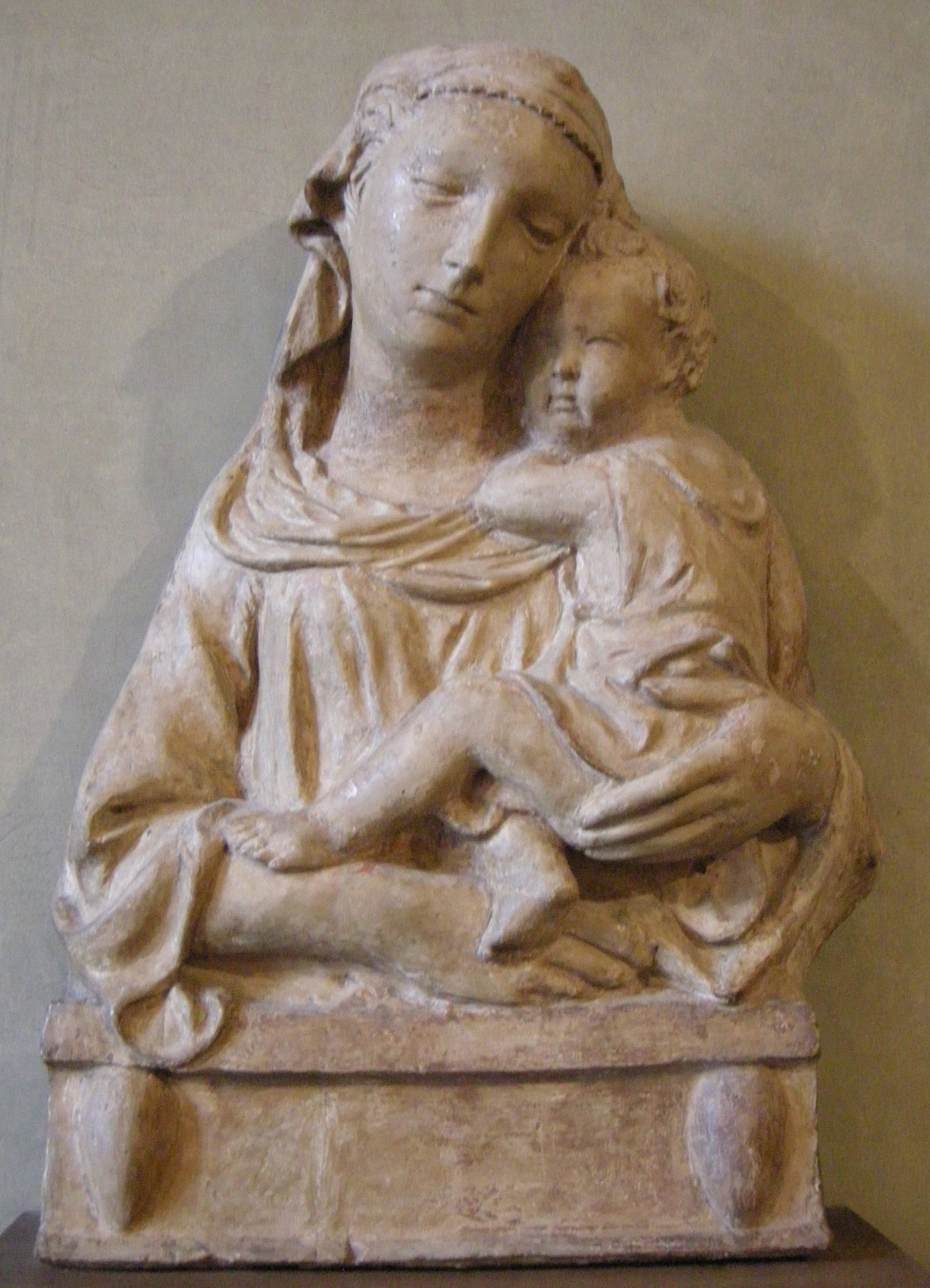 Madonna con Bambino (scultura) by Brunelleschi Filippo (attribuito) (sec. XV)