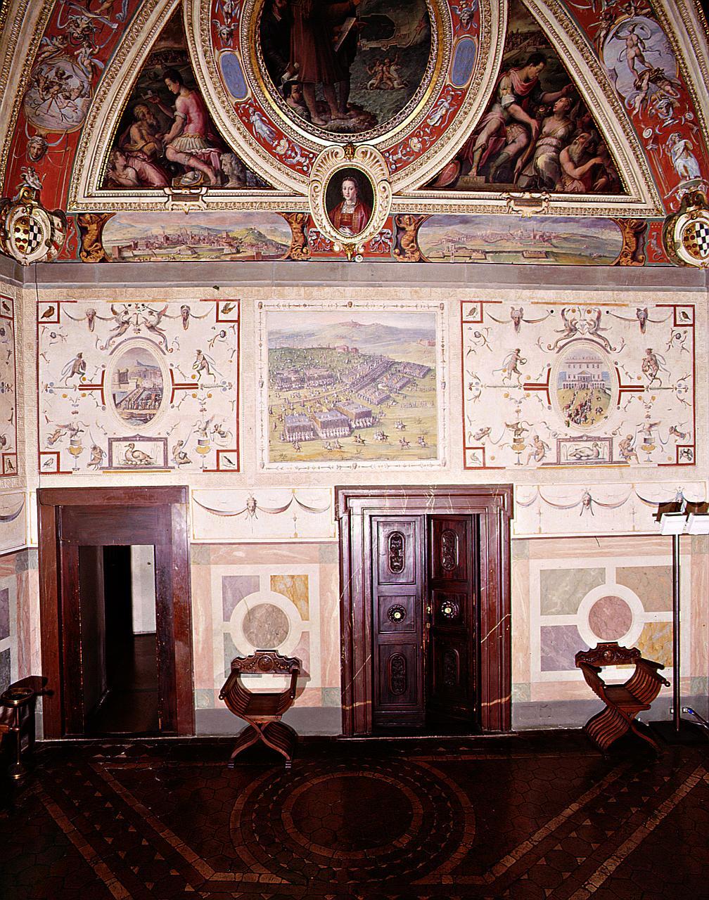 stemma gentilizio delle famiglie Medici e Toledo (decorazione plastica) by Vasar